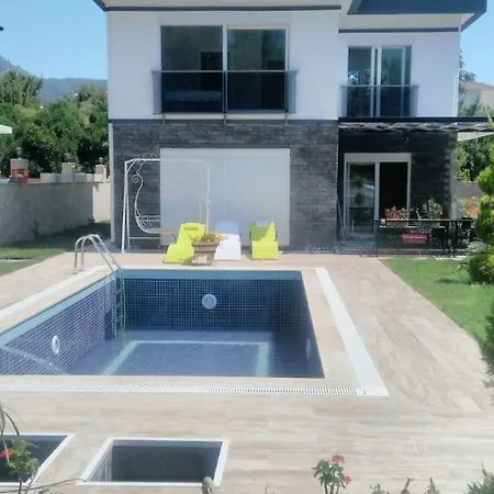 Goeynuek Villas Vila Antalya