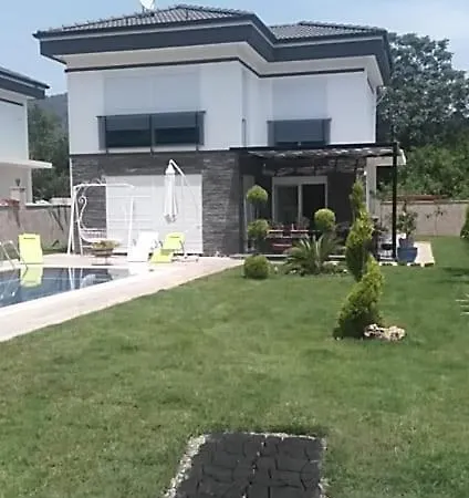 Vila Goeynuek Villas Antalya